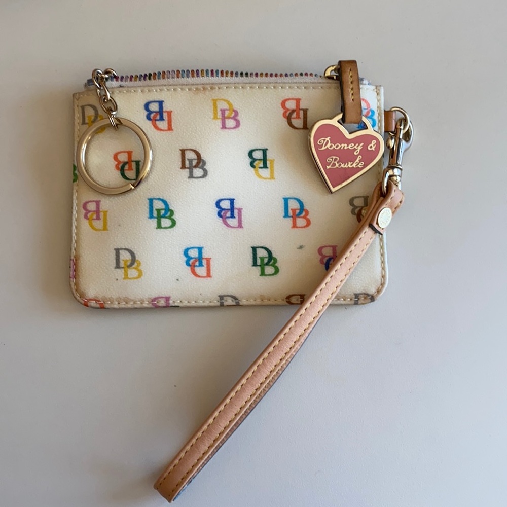 Dooney & Bourke small wristlet